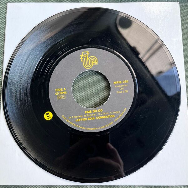 lefties soul connection /fais do-do 、 mood 7inch レコード　funk