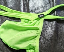 【TM collection】Shinysmooth V-cut JUST IMPACT TB BIKINI Msize NEON　蛍光グリーン_画像2