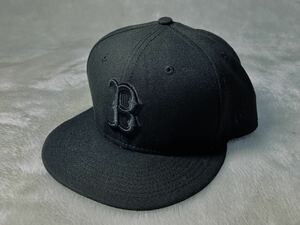 ニューエラ 9FIFTY スナップバック ボストン レッドソックス MLB TEAM BASIC SNAPBACK BLACKOUT NEW ERA BOSTON RED SOX オールブラック 黒