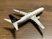 送料無料 希少 NH40032 ANA STAR ALLIANCE B737-800 1:400 スターアライアンス スタアラ_画像3