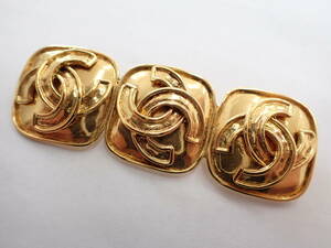 CHANEL Chanel здесь Mark булавка брошь Triple 94P Vintage Gold цвет женский аксессуары a