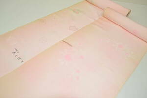 【きものや】K48 未使用品　正絹 長襦袢 着尺反物 花しぼり ぼかし染め　ピンク色証紙付　2本セット　リメイク素材