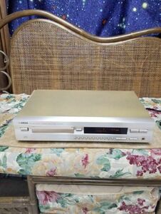 必見！整備済完動品！ヤマハHIFI CDプレーヤーCDX-496