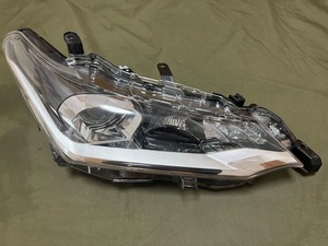 ★送料無料★ トヨタ 純正 未使用 カローラフィールダー ヘッドランプ (RH) Toyota genuine unused Corolla Fielder headlamp (RH)