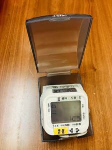 R7636A【USED】ドリテック BM-100 手首式血圧計 2021年製