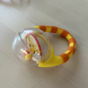 【Sassy】キリン柄グリップラトル☆ベビー玩具ガラガラの画像1