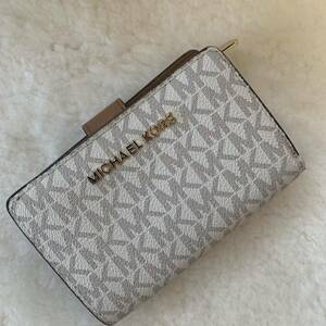 ☆ マイケルコース MICHAEL KORS 財布 二つ折り財布