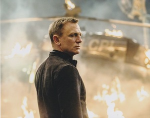 007　ダニエルクレイグ　Daniel Craig　約20.3x25.4cm　輸入　写真　4080.