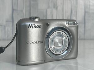 Nikon Coolpix A10【乾電池タイプ】現状品 美品　デジカメ　コンパクトデジカメ