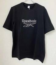 新品 L ★ Reebok リーボック クラシックス ベクター Tシャツ IYP64 ブラック ロゴ刺繍 半袖 定番 ビッグロゴ メンズ レディース 黒_画像3