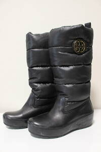 E254 beautiful goods genuine article TORY BURCH Tory Burch Mark plate down boots long boots snow boots black black Gold approximately 22.5cm~23cm