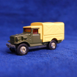 日本製　TOMICA（トミカ） NO.６７　TOYOTA TAYP HQ15V (軍用車）　箱なし（９）