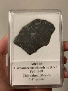 世界最古の物質　アエンデ隕石　コンドライト　コンドリュール　炭素質　石質隕石　珍品　鉱物　宇宙　鉄隕石