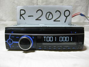 R-2029　Clarion　クラリオン　CZ202　MP3　フロント USB AUX　1Dサイズ　CDデッキ　補償付き