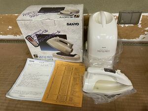  SANYO コードレス スチームアイロン A-V3FL サンヨー　レトロ