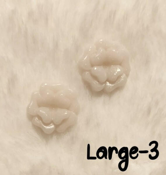 【No.2079-L3】ピアス/イヤリング カメリア Large3 フローズンホワイト