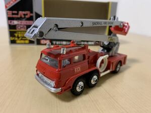 1/80 Mitsubishi Fuso T911 snorkel fire engine Mini Power Series No.4