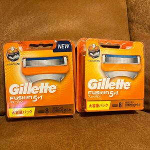 【送料無料】　Gillette ジレット フュージョン5+1 マニュアル 髭剃り カミソリ 替刃8個入×2個　総替刃数16コ　