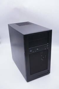 Silverstone　SST-TJ08B　だと思います ★ 内部パーツオマケ　水冷　ASUS　H81M マザー、i5_4670、8GB　等 ★ mATX microATX ミニタワー