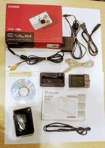 #Y7164【可動品】CASIO　EXILM　EX-Z700　デジカメ　ケース付き　箱付き