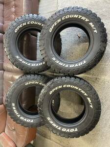 LT225 75R16 103/100Q 6P.R. ホワイトレター TOYO TIRES OPEN COUNTRY 2021年 11mm山