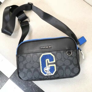 新品 COACH コーチ シグネチャー スヌーピー ショルダーバッグ C4027 ボディバッグ 斜めかけバッグ アウトレットレット品