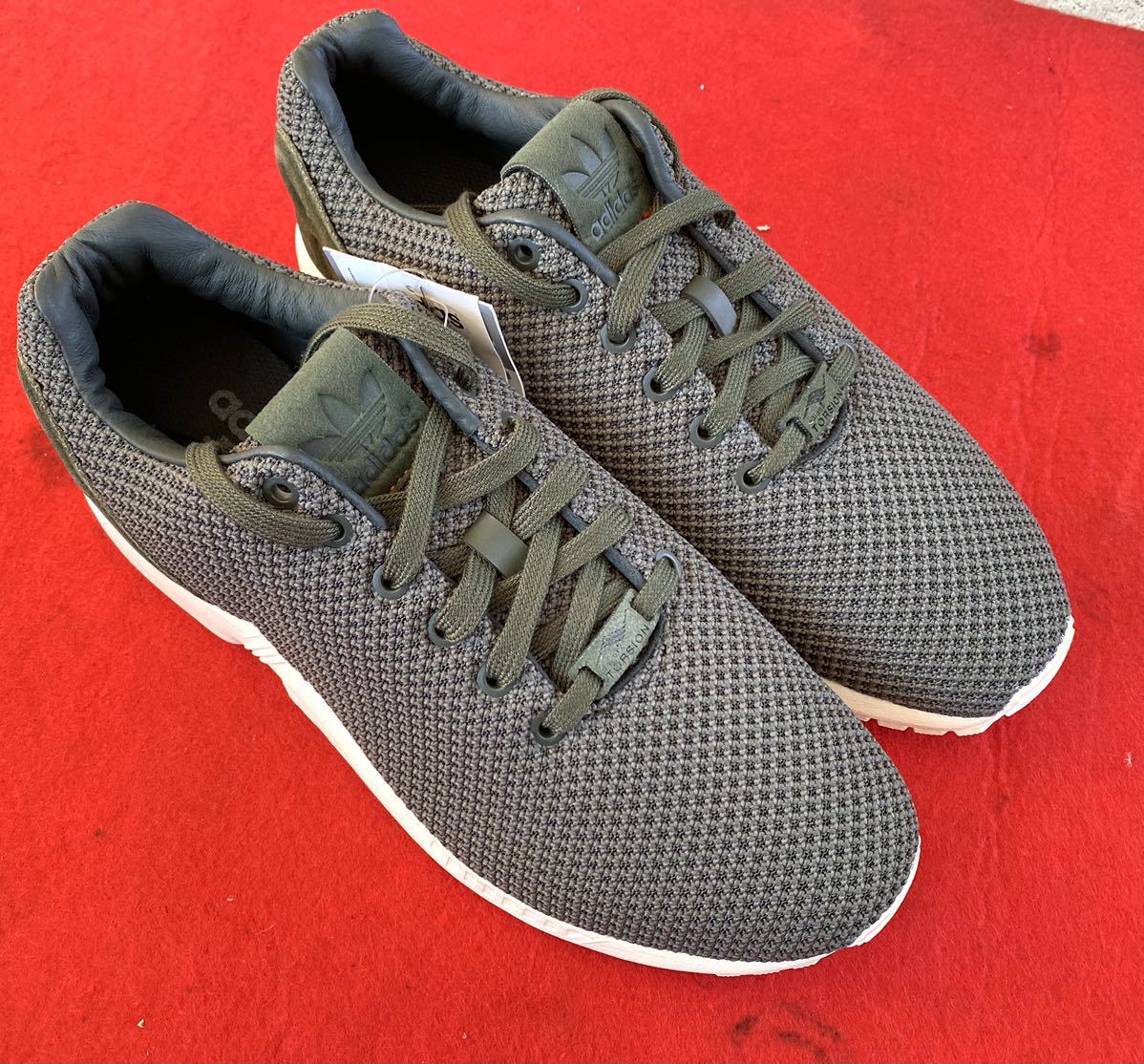 Yahoo!オークション -「アディダス ZX 26.5」の落札相場・落札価格 Yahoo!オークション -「アディダス ZX 26.5」の落札相場・落札価格