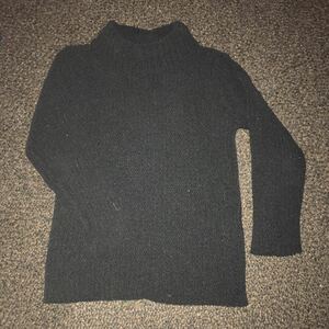  size 100 black sweater high‐necked polyester USED