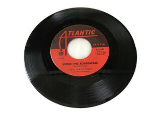 The Drifters/Atlantic 45-2237/Under The Boardwalk/I Don't Want To Go On Without You/1964