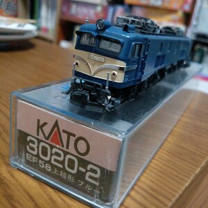 EF58 上越形　ブルー　3020-2 KATO カトー 電気機関車 kato 動力ライト確認済