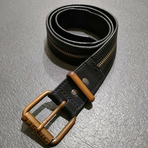 DIESEL　ファスナー　ベルト　サイズ　75/30 カウハイド　レザー　ブラック 革 LEATHER　ディーゼル