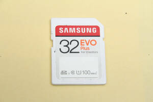 32GB SDHCカード SAMSUNG EVO Plus 100MB/s