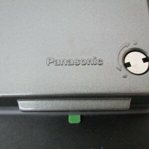 パナソニック Panasonic 薄型 金属ガードプレート 3個用 開き角度150度 WN7863K 未使用品の画像2
