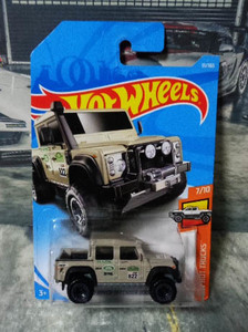 ホットウィール 2015 ランドローバー ディフェンダー ダブルキャブ　 HotWheels '15 LAND ROVER DEFENDER DOUBLE CAB　///(051)