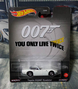 HotWheels Toyota 2000 GT Roadster 007 YOU ONLY LIVE TWICE ホットウィール トヨタ 2000GT ロードスター『007は二度死ぬ』カード傷み(045