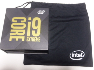 INTEL CPU Core i9-10980XE EXTREME 18コア36スレッド 3.00GHz Cascade Lake-X SRGSG LGA2066 起動確認済みです