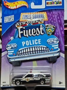 トイザらス　ニューヨーク　タイムズスクエア限定NEW YORK'S Finest POLICE 黒/白