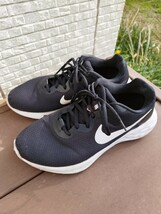 NIKE　ナイキ ランニングシューズ メンズ レボリューション 6 NN 4E DD8475-003 幅広 甲高 ジョギング スポーツ 部活 通勤 通学_画像3