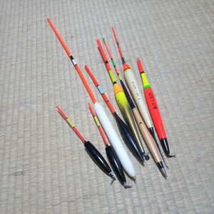  rod-float 1 number ~5 number 8 point details unknown equipped basket fishing sea on fishing . other levee ... other float fishing gear j8338