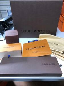 ルイヴィトン　LOUIS VUITTON　空箱　保存箱　ショッパー　紙袋　布袋　BOX　腕時計箱　タンブール　ウォッチケース　レザーケース