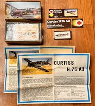 12017 複数封入品 1/72 SMER 159 Curtiss H.75 A3 セマー カーチスH75 A3 x4 未組立品_画像2