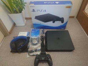 PS4 PlayStation4 プレイステーション4 CUH-2100A 動作品 使用時間少　ワイヤレスヘッドホンやスマホホルダーなどおまけ多数