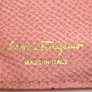 ◆Salvatore Ferragamo サルヴァトーレフェラガモ 二つ折り財布 レディース ピンク レザー イタリア製 ミニ財布 ガンチーニ 6BC/41598の画像8