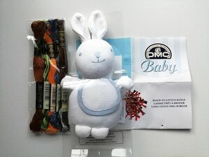 DMC Baby GN103　うさぎのぬいぐるみ（ブルー）クロスステッチ半製品