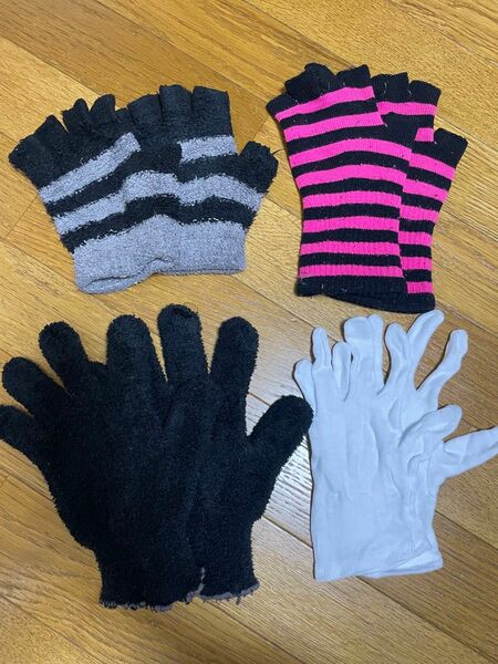 手袋　4点セット　フリース　指なし　5本指　モコモコ　スリム　ボーダー　男女兼用　綿　ピンク　黒　ブラック　 暖かい スマホ手袋