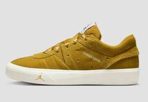 NIKE WMNS JORDAN SERIES .05 SE Low Gold Velvetナイキ ウィメンズ エアジョーダンシリーズ.05 SE ロー ゴールド ベルベッド WMNS 24.5cm_画像3