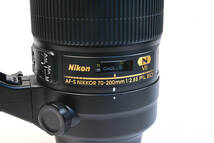 ニコン　AF-S 70-200mm f/2.8E FL ED VR　美品　_画像7