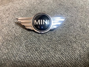 BMW Mini MINI RE16 bonnet emblem * free shipping *