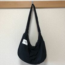 今季BETTER THAN GOODベターザングッドPADDED ROUND BAG未使用品_画像7