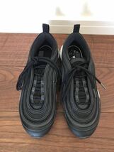 美品○NIKE ナイキ○エアマックス AIRMAX 97 黒 ブラック　スニーカー シューズ　23 US 6 レディース_画像2